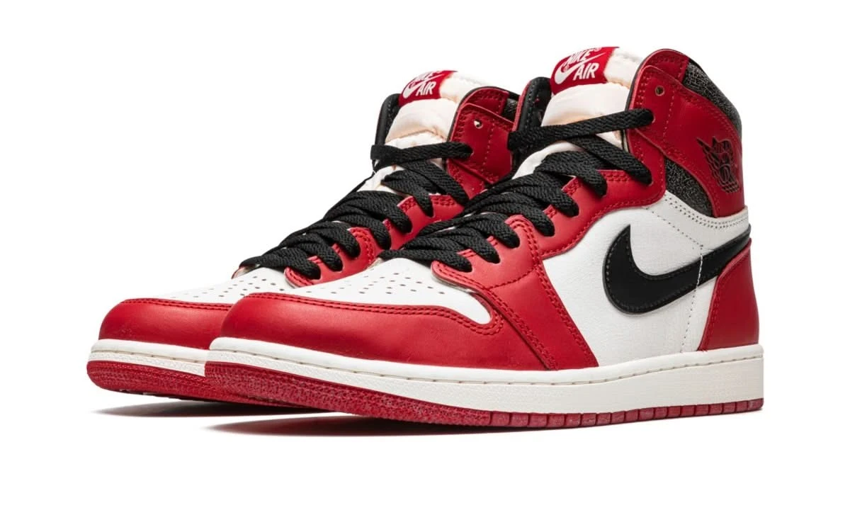 Air Jordan 1 High Chicago Lost And Found (Reimagined) 4 Air Jordan 1 High Chicago Lost And Found (Reimagined) – Image 2