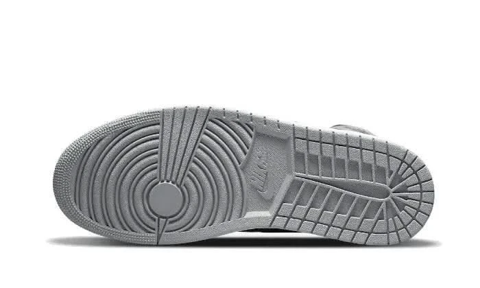 Air Jordan 1 High OG Rebellionaire 5 Air Jordan 1 High OG Rebellionaire – Image 3