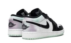 Air Jordan 1 Low Pastel Tie-Dye 8 Air Jordan 1 Low Pastel Tie-Dye -Chaussure Boutique air jordan 1 low pastel tie dye mnr sneakers 3