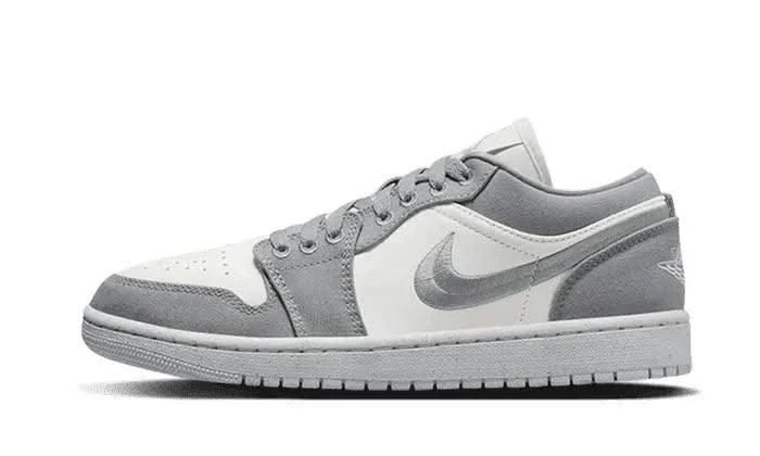 Air Jordan 1 Low SE Light Steel Grey 3 Air Jordan 1 Low SE Light Steel Grey