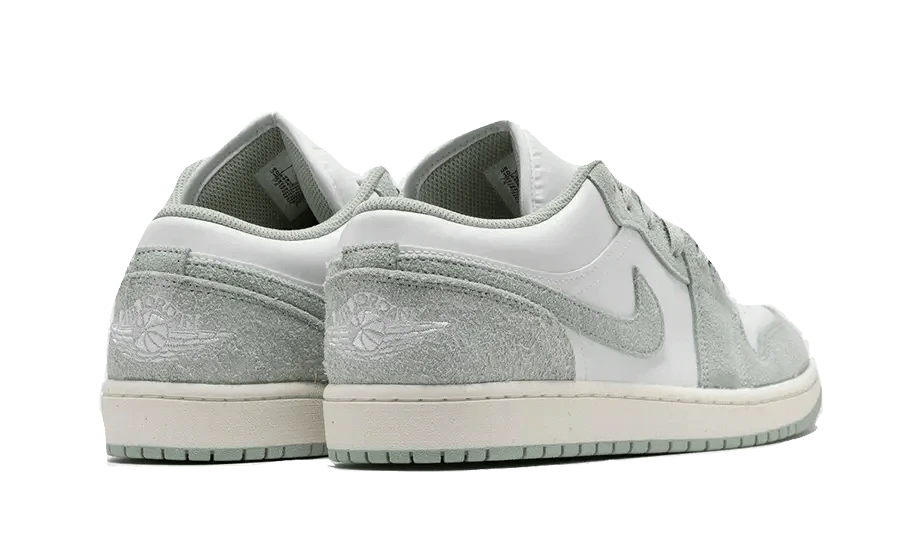 Air Jordan 1 Low SE White Seafoam 5 Air Jordan 1 Low SE White Seafoam – Image 3