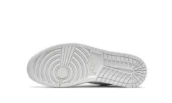 Air Jordan 1 Low Triple White 9 Air Jordan 1 Low Triple White -Chaussure Boutique air jordan 1 low triple white 175334