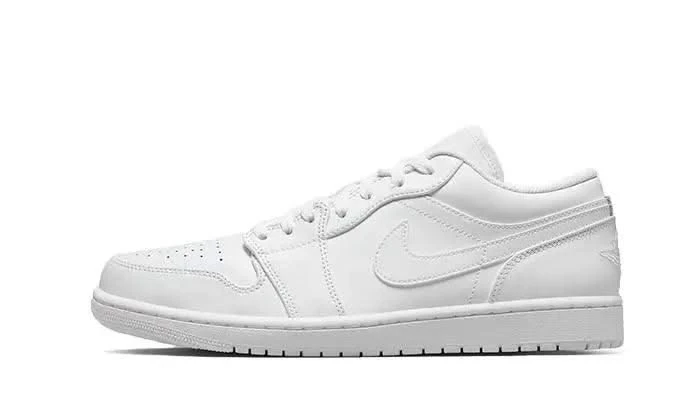 Air Jordan 1 Low Triple White (2022) 3 Air Jordan 1 Low Triple White (2022)