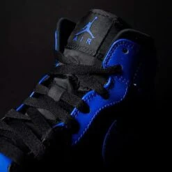 Air Jordan 1 Mid Hyper Royal Tumbled Leather 15 Air Jordan 1 Mid Hyper Royal Tumbled Leather -Chaussure Boutique air jordan 1 mid hyper royal tumbled leather 399077