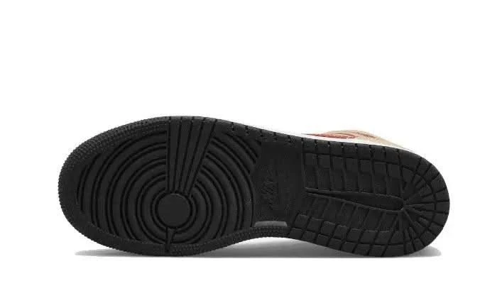 Air Jordan 1 Mid Onyx Curry 5 Air Jordan 1 Mid Onyx Curry – Image 3