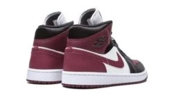 Air Jordan 1 Mid SE Black Dark Beetroot -Chaussure Boutique air jordan 1 mid se black dark beetroot 664330