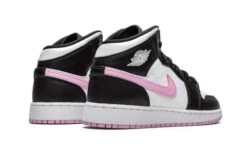 Air Jordan 1 Mid White Black Light Arctic Pink 8 Air Jordan 1 Mid White Black Light Arctic Pink -Chaussure Boutique air jordan 1 mid white black light arctic pink 442146