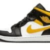 Air Jordan 1 Mid White Pollen Black 1 Air Jordan 1 Mid White Pollen Black -Chaussure Boutique air jordan 1 mid white pollen black 586509