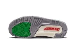Air Jordan 3 Retro Lucky Green 9 Air Jordan 3 Retro Lucky Green -Chaussure Boutique air jordan 3 retro lucky green 958271
