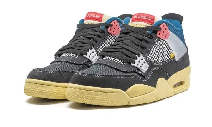 Air Jordan 4 Retro Union Off Noir 4 Air Jordan 4 Retro Union Off Noir â Image 2