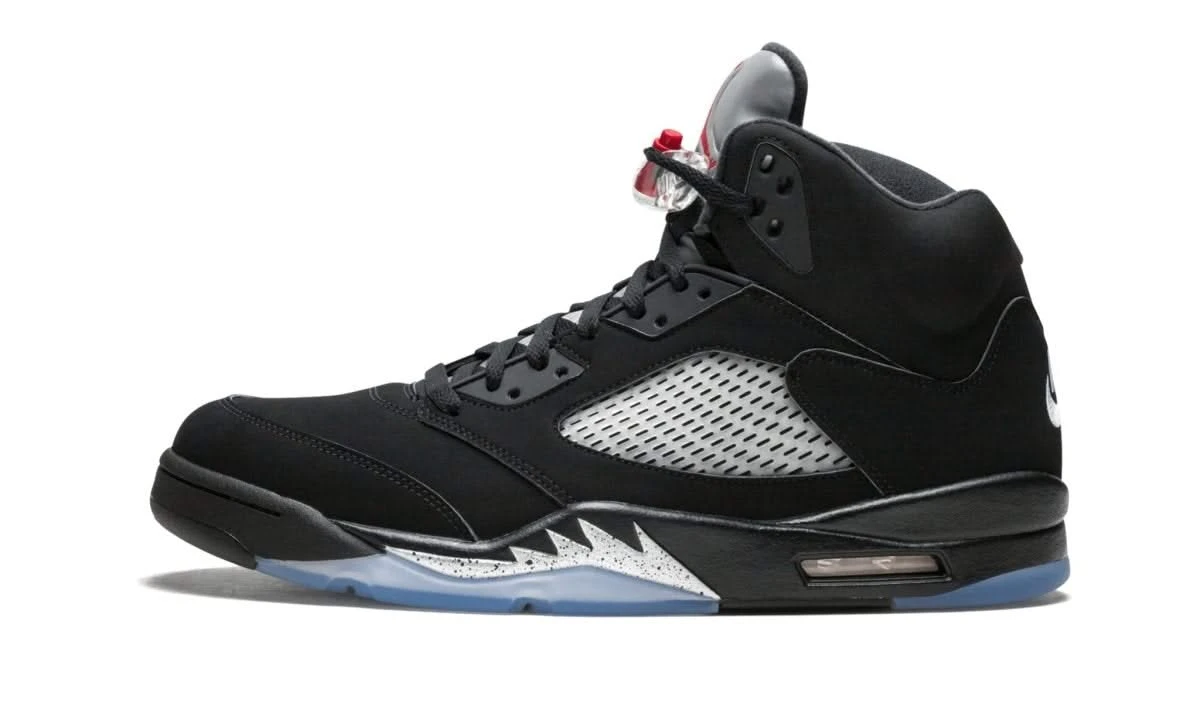 Air Jordan 5 Retro Black Metallic 3 Air Jordan 5 Retro Black Metallic