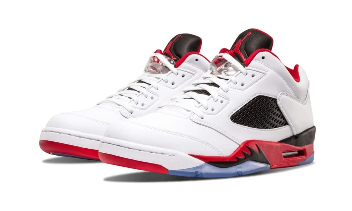 Air Jordan 5 Retro Low Fire Red 4 Air Jordan 5 Retro Low Fire Red – Image 2