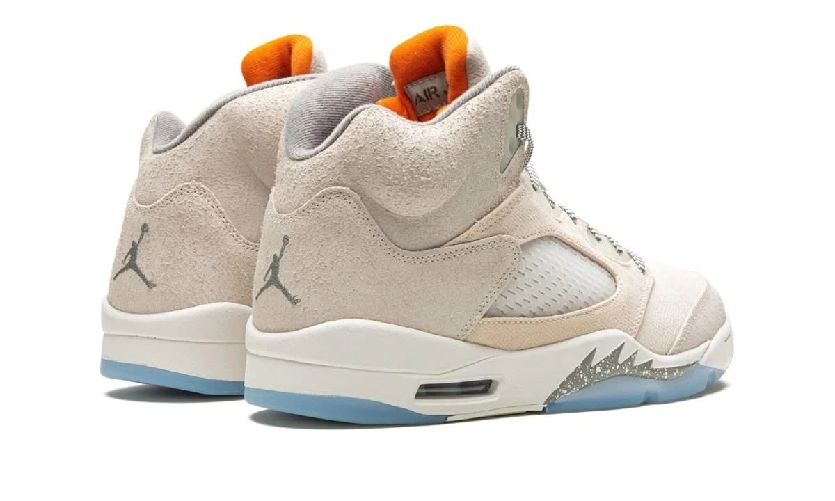 Air Jordan 5 Retro SE Craft Light Orewood Brown 5 Air Jordan 5 Retro SE Craft Light Orewood Brown – Image 3