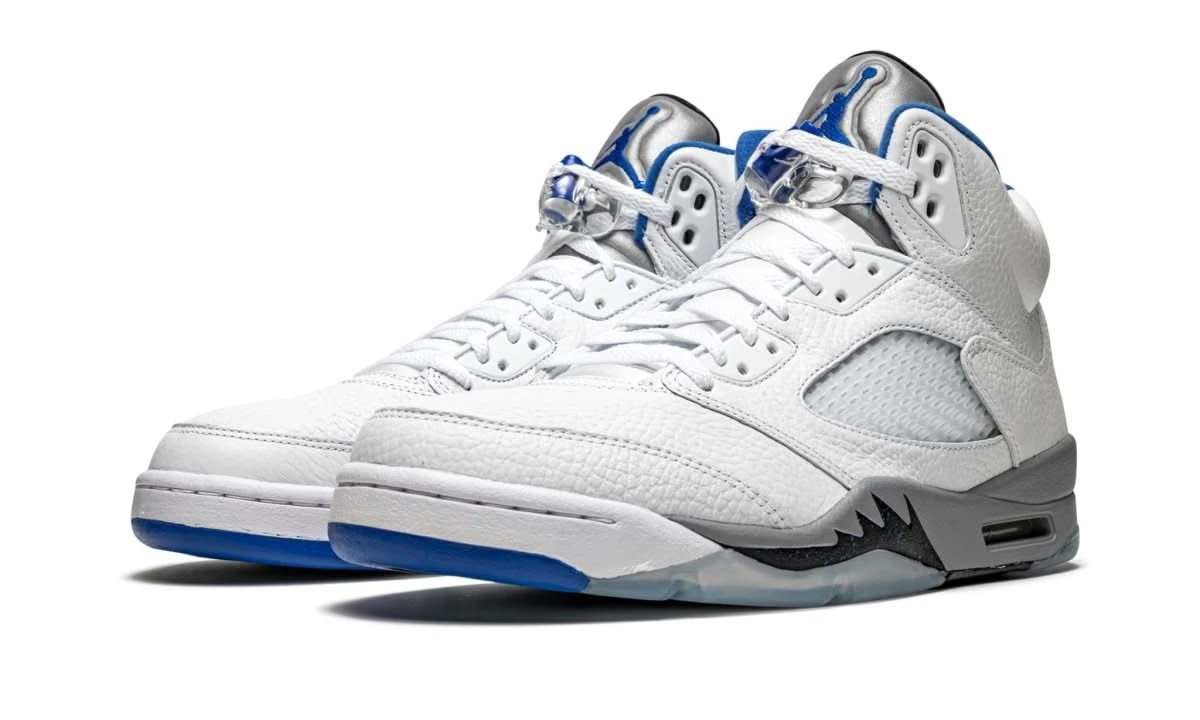 Air Jordan 5 Retro White Stealth 4 Air Jordan 5 Retro White Stealth – Image 2