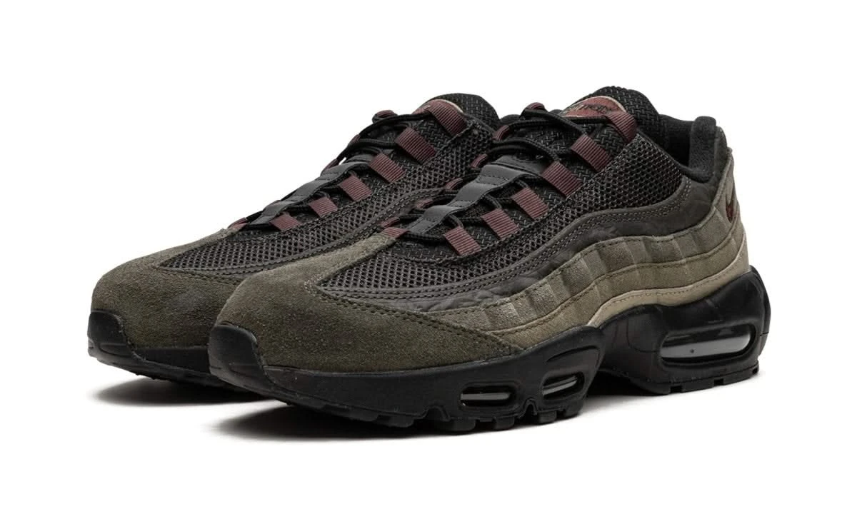 Nike Air Max 95 Black Earth 5 Nike Air Max 95 Black Earth – Image 3