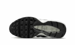 Nike Air Max 95 Earth Day 7 Nike Air Max 95 Earth Day -Chaussure Boutique air max 95 earth day mnr sneakers 3