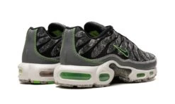 Nike Air Max Plus Essential Crater Green -Chaussure Boutique air max plus essential crater green 628495