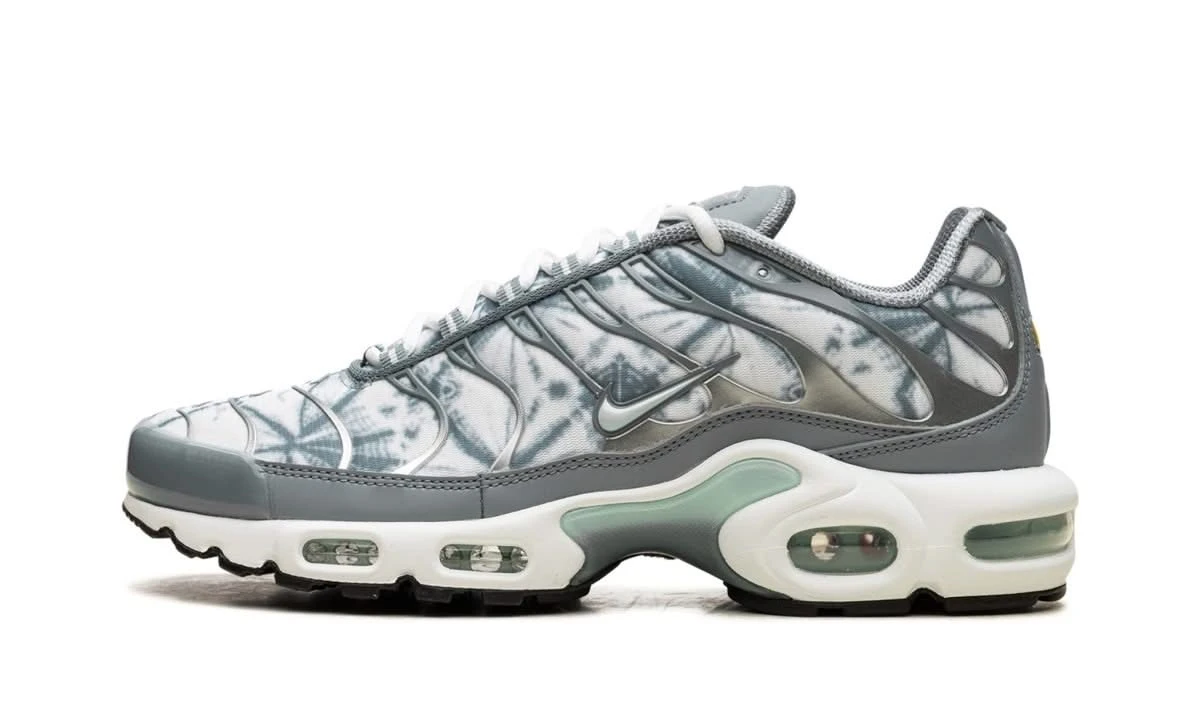 Nike Air Max Plus Origins Waterway 3 Nike Air Max Plus Origins Waterway