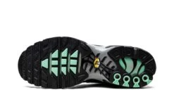 Nike Air Max Plus Spirograph 9 Nike Air Max Plus Spirograph -Chaussure Boutique air max plus spirograph 608351