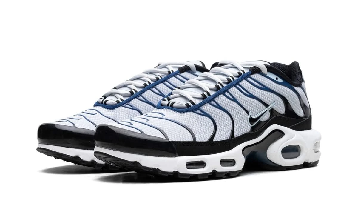 Nike Air Max Plus Teal White 4 Nike Air Max Plus Teal White – Image 2