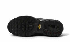 Nike Air Max Plus Tiempo Black White 7 Nike Air Max Plus Tiempo Black White -Chaussure Boutique air max plus tiempo black white 899897