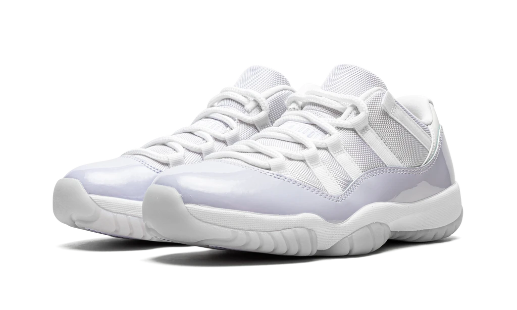 Air Jordan 11 Retro Low Pure Violet 4 Air Jordan 11 Retro Low Pure Violet – Image 2