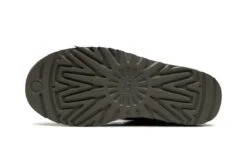 Ugg Classic Ultra Mini Boot Moss Green 9 Ugg Classic Ultra Mini Boot Moss Green -Chaussure Boutique classic ultra mini boot moss green 908428