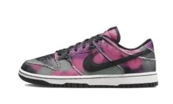 Nike Dunk Low Graffiti Pink
