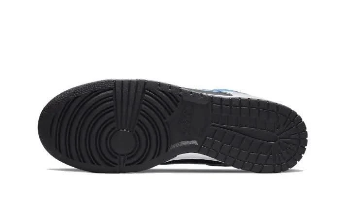 Nike Dunk Low NBA 75th Anniversary Knicks 5 Nike Dunk Low NBA 75th Anniversary Knicks – Image 3