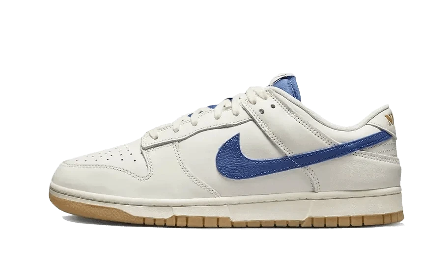 Nike Dunk Low SE Sail Dark Marina Blue 3 Nike Dunk Low SE Sail Dark Marina Blue