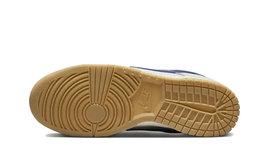 Nike Dunk Low SE Sail Dark Marina Blue 5 Nike Dunk Low SE Sail Dark Marina Blue – Image 3