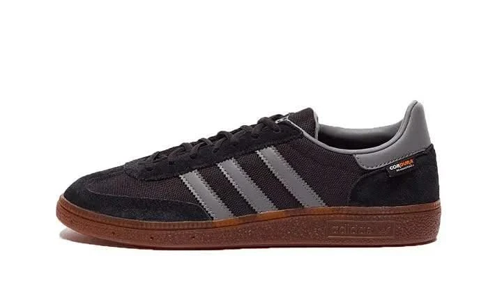 ADIDAS Handball Spezial Core Black Grey Four Gum 3 ADIDAS Handball Spezial Core Black Grey Four Gum