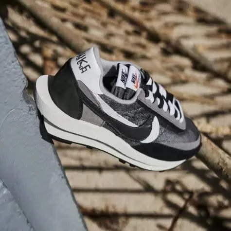 Nike LD Waffle Sacai Black Anthracite 9 Nike LD Waffle Sacai Black Anthracite â Image 7