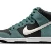 Nike SB Dunk High Green Suede 1 Nike SB Dunk High Green Suede -Chaussure Boutique nike sb dunk high green suede 235407