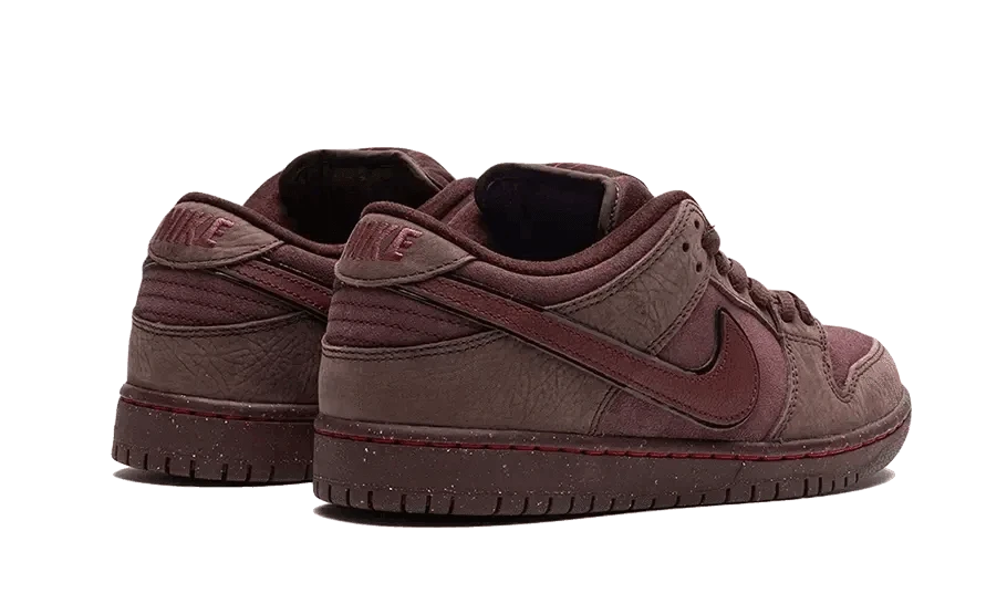 Nike SB Dunk Low City Of Love Burgundy Crush 5 Nike SB Dunk Low City Of Love Burgundy Crush â Image 3