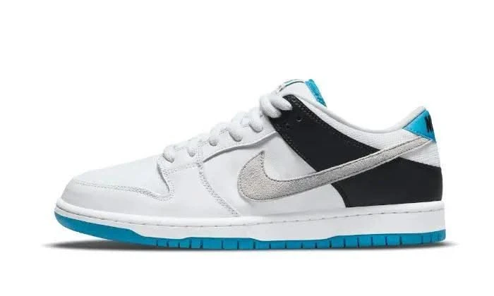 Nike SB Dunk Low Laser Blue 3 Nike SB Dunk Low Laser Blue
