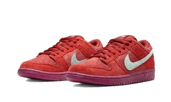 Nike SB Dunk Low Mystic Red 4 Nike SB Dunk Low Mystic Red – Image 2