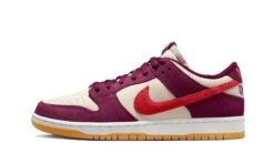 Nike SB Dunk Low Skate Like A Girl Bordeaux