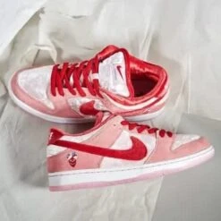 Nike SB Dunk Low StrangeLove -Chaussure Boutique sb dunk low strangelove 936181