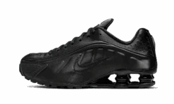 Nike Shox R4 Black