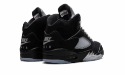 Air Jordan 5 Retro OG Black Metallic Reimagined 8 Air Jordan 5 Retro OG Black Metallic Reimagined -Chaussure Boutique wxhz8scxda6l5jpg6xz7p8itdn3l