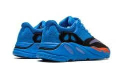 ADIDAS Yeezy 700 Hi-Res Blue -Chaussure Boutique yeezy 700 hi res blue 395351