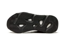 ADIDAS Yeezy 700 MNVN Resin -Chaussure Boutique yeezy 700 mnvn resin 527837