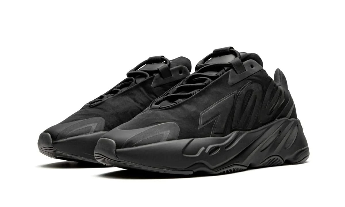 ADIDAS Yeezy 700 MNVN Triple Black 5 ADIDAS Yeezy 700 MNVN Triple Black â Image 3