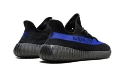 ADIDAS Yeezy Boost 350 V2 Dazzling Blue 8 ADIDAS Yeezy Boost 350 V2 Dazzling Blue -Chaussure Boutique yeezy boost 350 v2 dazzling blue 806185