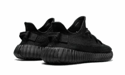 ADIDAS Yeezy Boost 350 V2 Onyx 8 ADIDAS Yeezy Boost 350 V2 Onyx -Chaussure Boutique yeezy boost 350 v2 onyx 582010