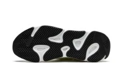 ADIDAS Yeezy Boost 700 MNVN Laceless Phosphor 9 ADIDAS Yeezy Boost 700 MNVN Laceless Phosphor -Chaussure Boutique yeezy boost 700 mnvn laceless phosphor 612061