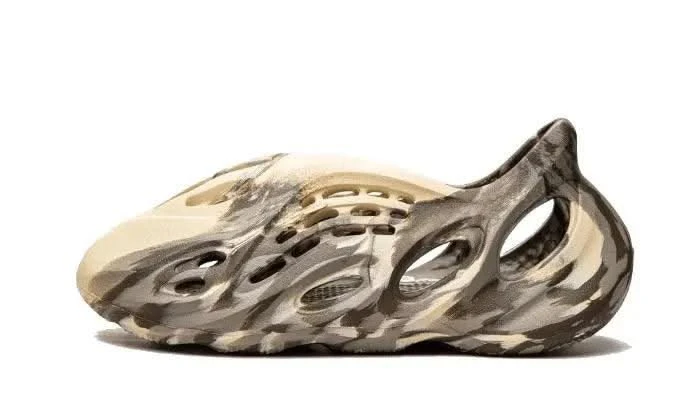 ADIDAS Yeezy Foam RNNR MX Clay Cream 3 ADIDAS Yeezy Foam RNNR MX Clay Cream