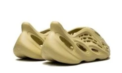 ADIDAS Yeezy Foam RNNR Sulfur -Chaussure Boutique yeezy foam rnnr sulfur 269031