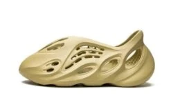 ADIDAS Yeezy Foam RNNR Sulfur